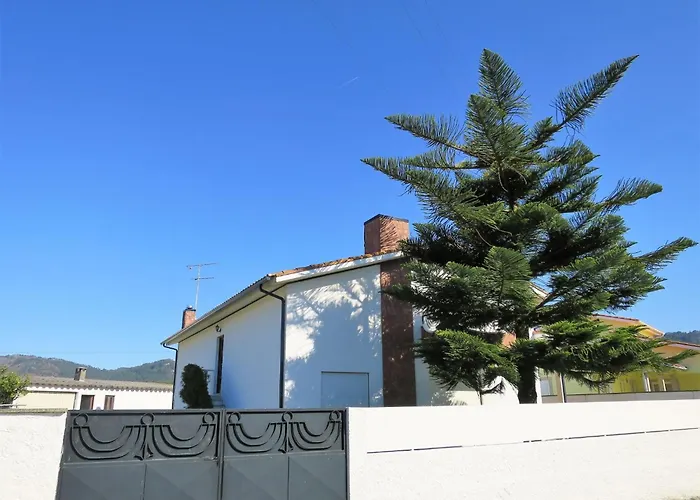 Дом отдыха Marta By Interhome Эшпозенди